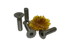 DIN 7991 A4 Болт з потайною головкою і внутрішнім шестигранником