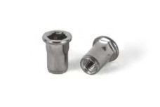 Клепальна гайка A4 зі збільшеним буртиком частково шестигранна відкрита Bralo Клепальна гайка A4 зі збільшеним буртиком частково шестигранна відкрита Bralo